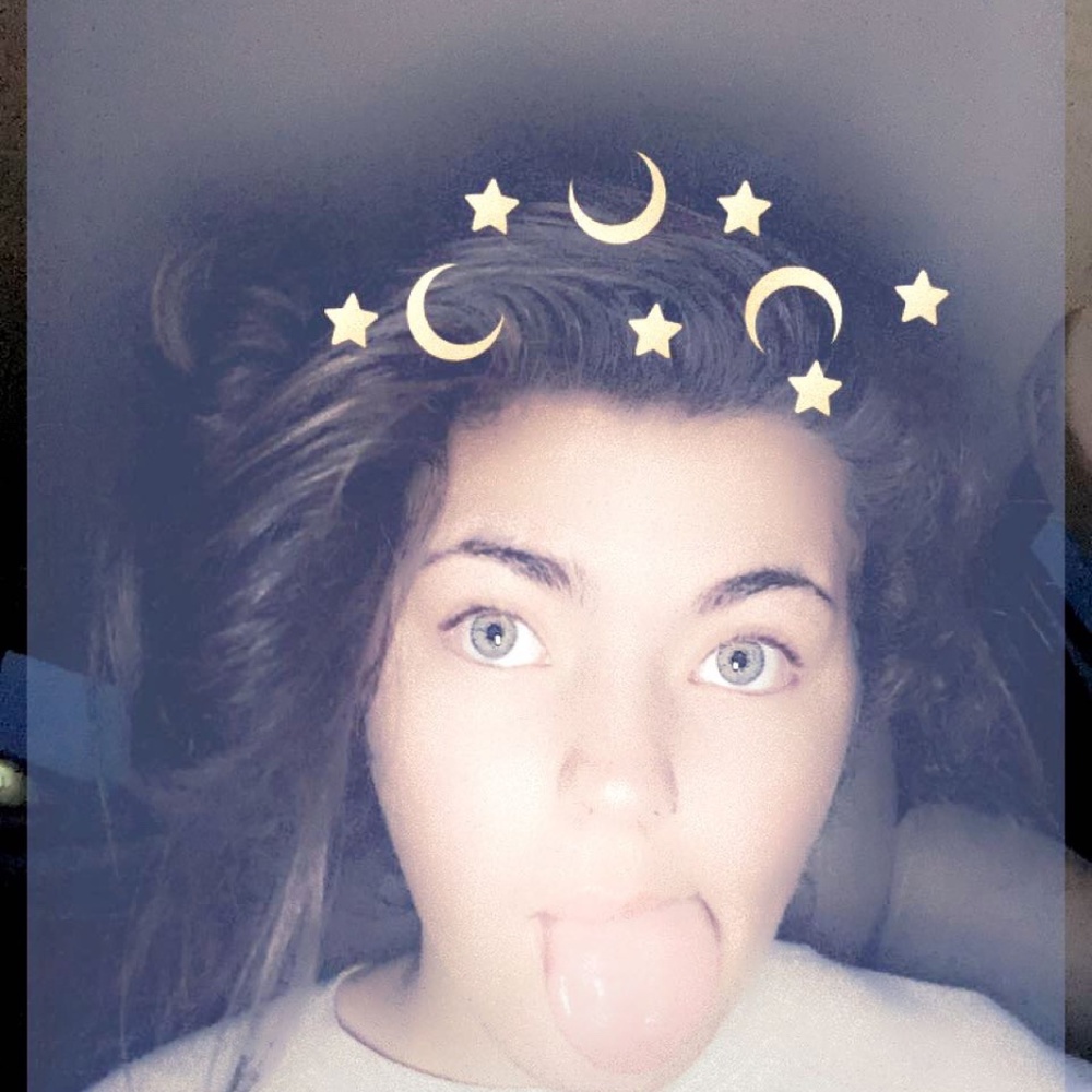 Meet your Posher, Sky